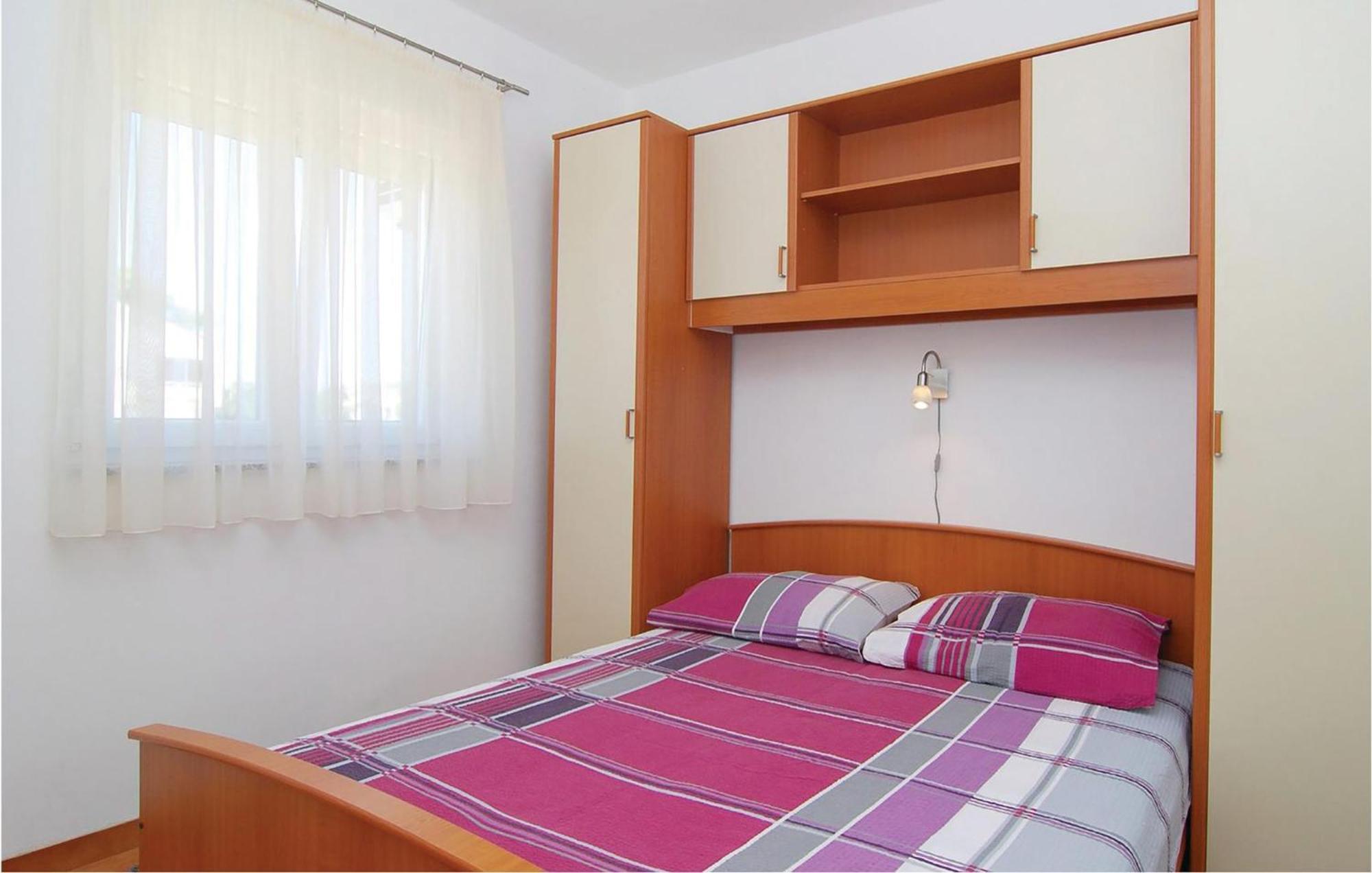 2 Bedroom Nice Apartment In فير المظهر الخارجي الصورة